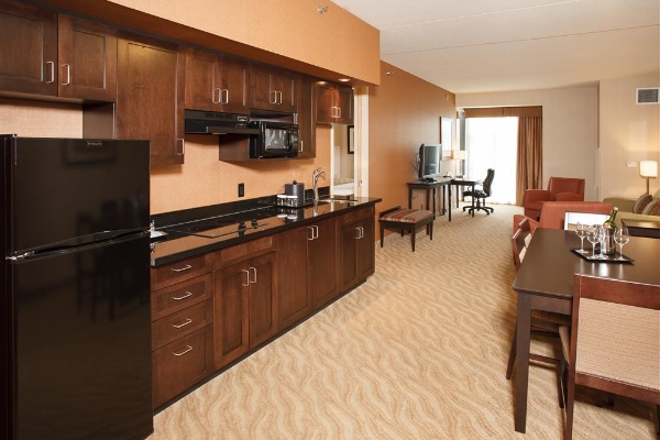 BW PLUS PERTH PARKSIDE INN SPA